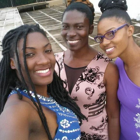 Meet your Posher, Maxine - Picture 1 of 1